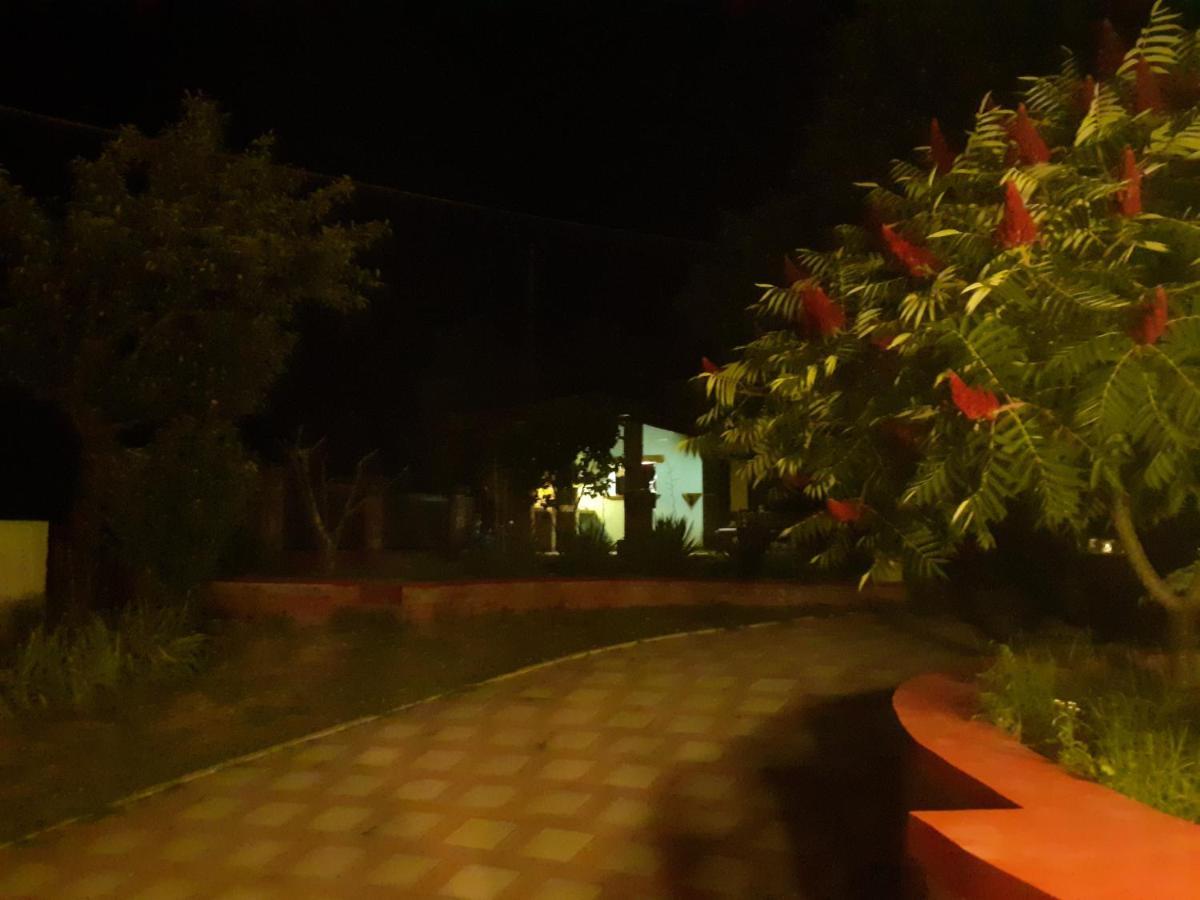 Village House Moo Moo Βράνιε Εξωτερικό φωτογραφία